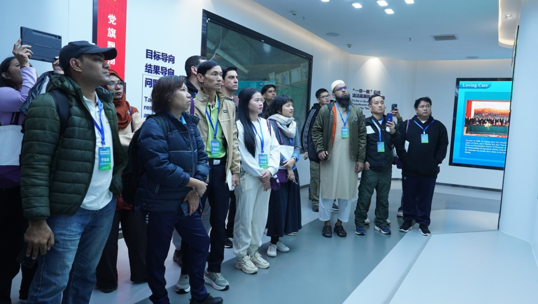 专题培训2.png 专题培训2.png