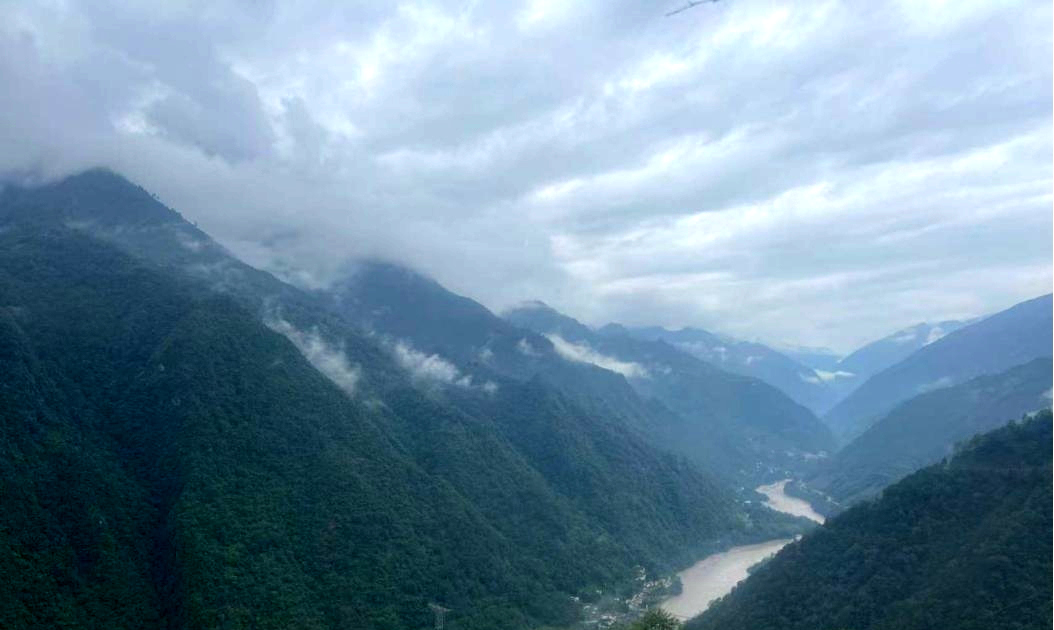 线路标段现场实景.jpeg