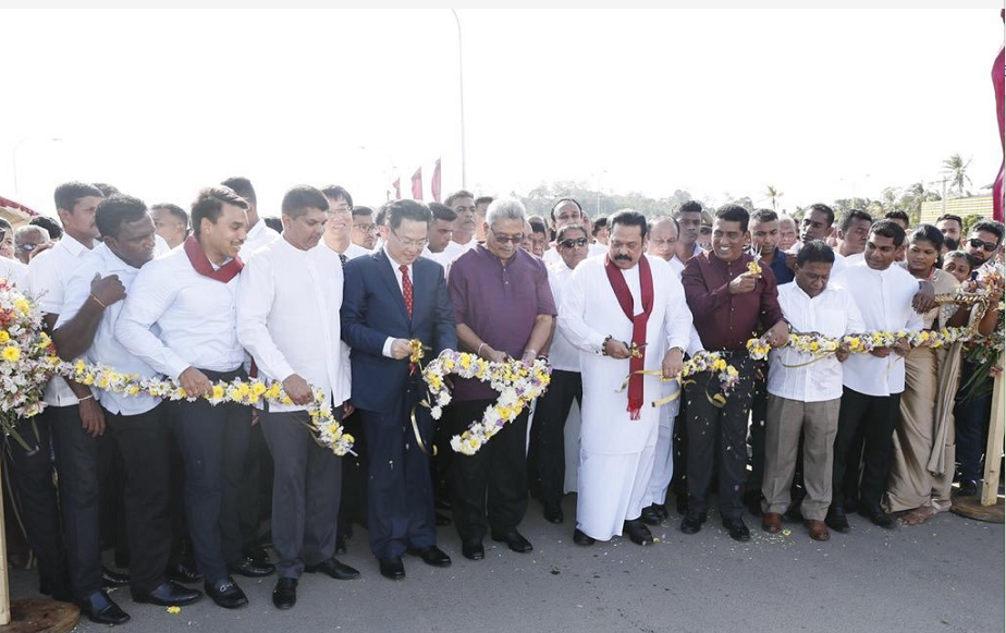 8b9ad1b2fc39483eb7ba77b1ee439d60.png 8b9ad1b2fc39483eb7ba77b1ee439d60.png